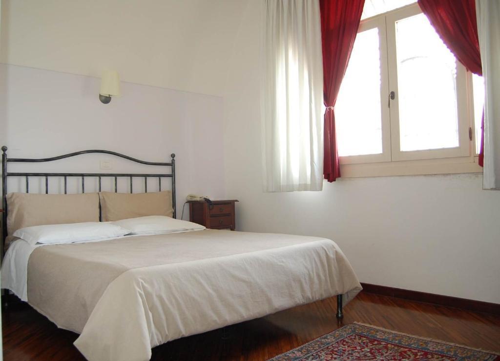 Hotel Le Monacelle Matera Ruang foto